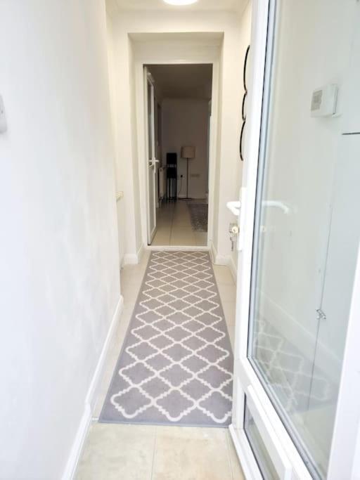 Evo B - 1 Bedroom Flat 2 Min Walk To Station & Town Centre Gravesend Luaran gambar